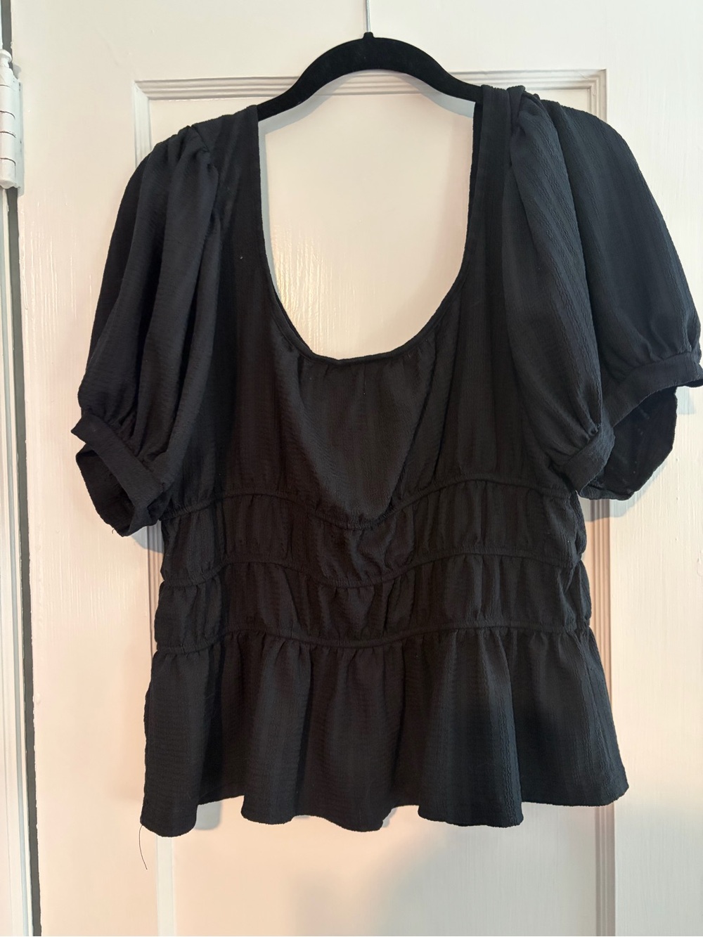 Anthropologie Black Scoop Neck Puff Sleeve Tunic Top - Picture 3 of 3